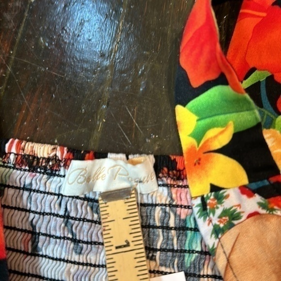 Belle Pogue pin up girl vintage style top size Large - Picture 6 of 6